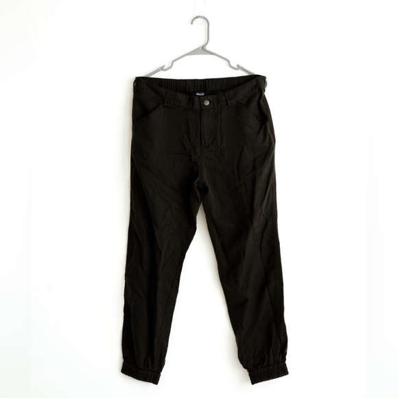 NWT Patagonia Ink Black Women’s Joggers in Size 10 - Picture 1 of 4